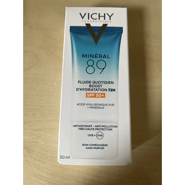 Vichy Mineral 89 72h moisture boosting daily fluid