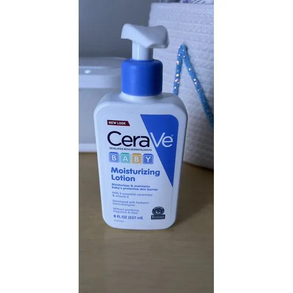 CeraVe Moisturizing Lotion