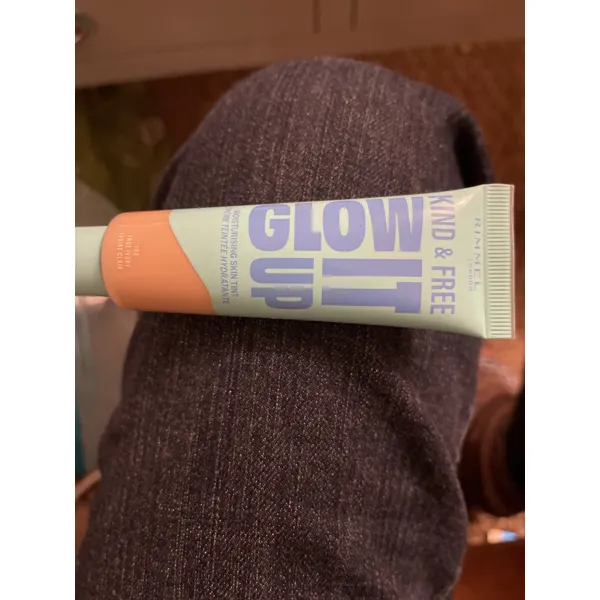 Rimmel Glow it up