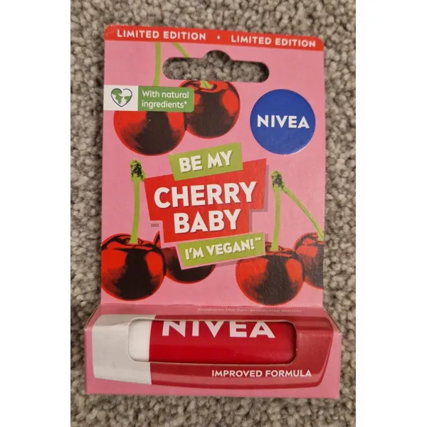 Nivea Cherry Shine Lip balm