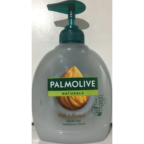 Palmolive Milk & Almond